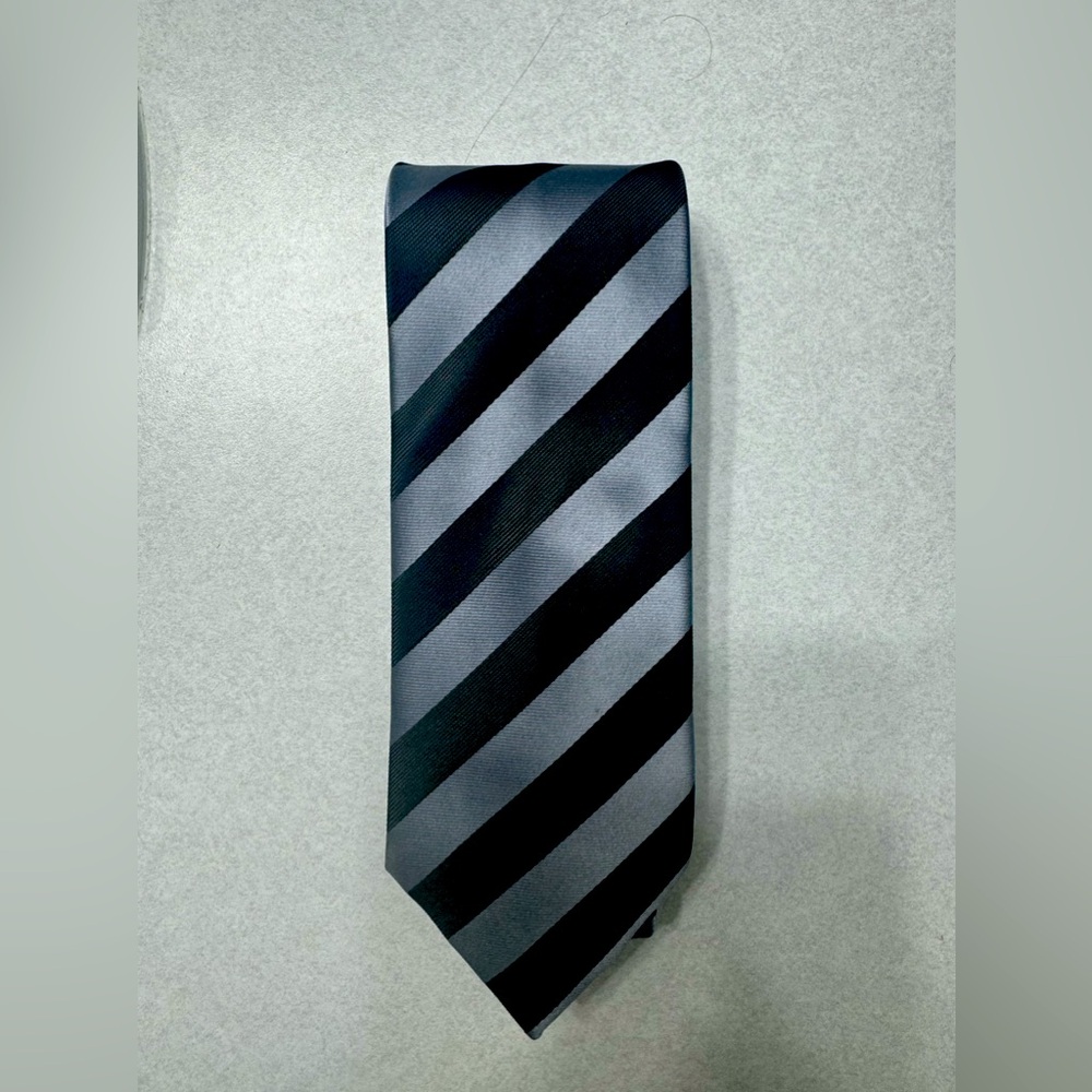 Lanvin Silk Tie Like New